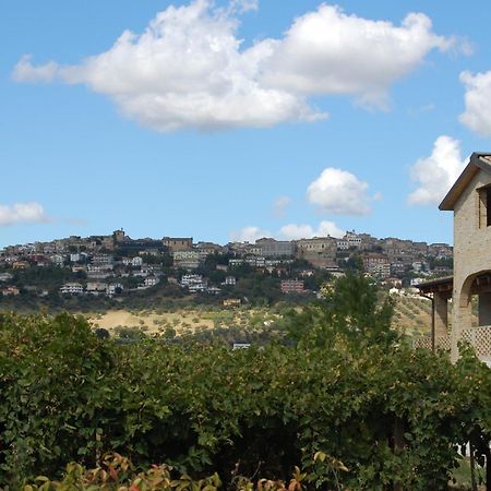 Agriturismo Torre Mannella - La Loggia ชิตตา ซานตันเจโล ภายนอก รูปภาพ